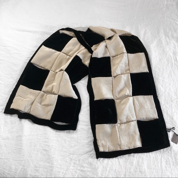 BASILE/ quilted silk + velvet scarf/ shawl - Picture 1 of 7